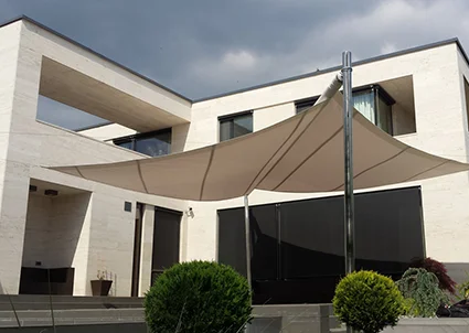 Szondás injektálás során végzett alapmegerősítés épületsüllyedés megállítására.